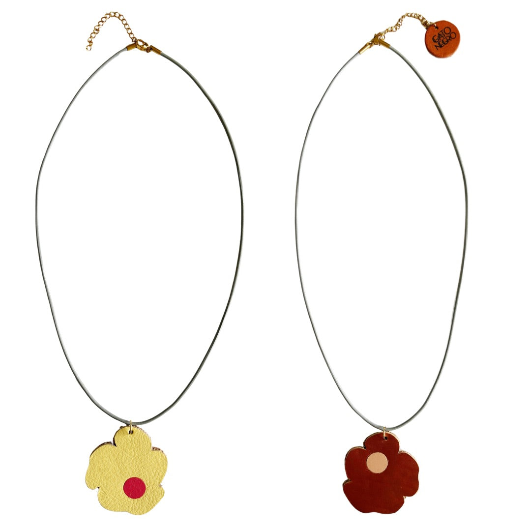 Collar Margarita: Joyería de Autor Reversible y Sostenible
Dos estilos en una sola pieza de diseño costarricense. 