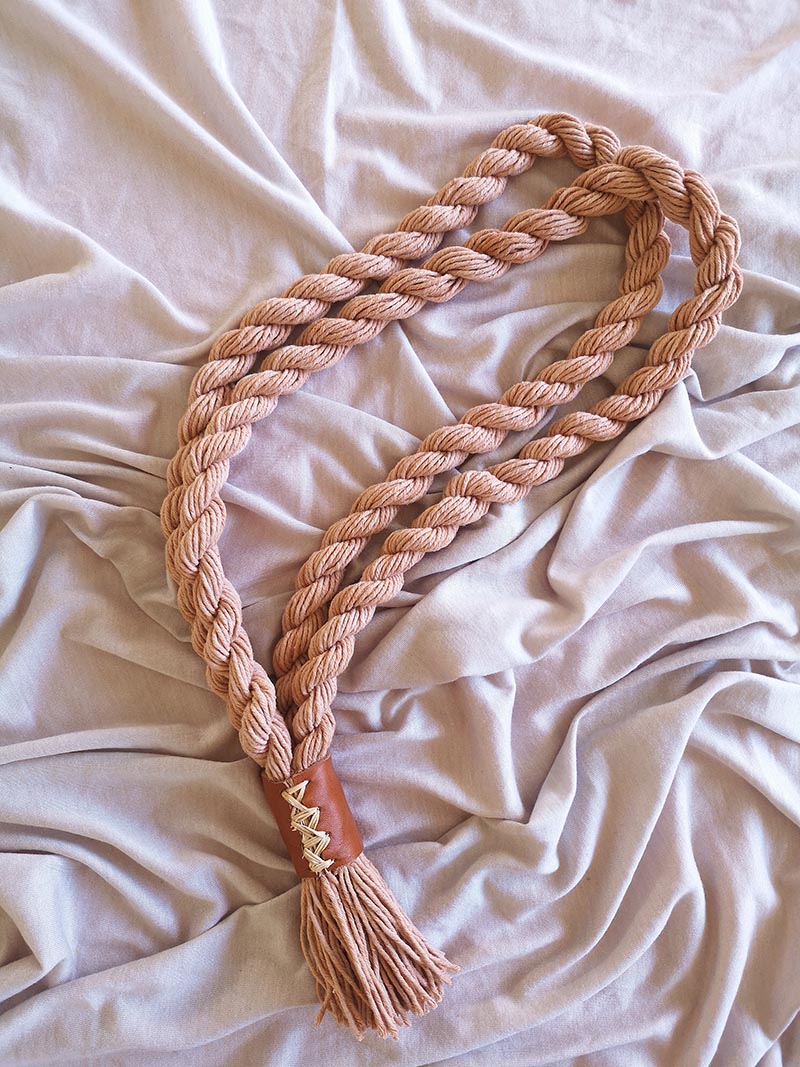 Collar Sabana salmón de la colección Guanacaste