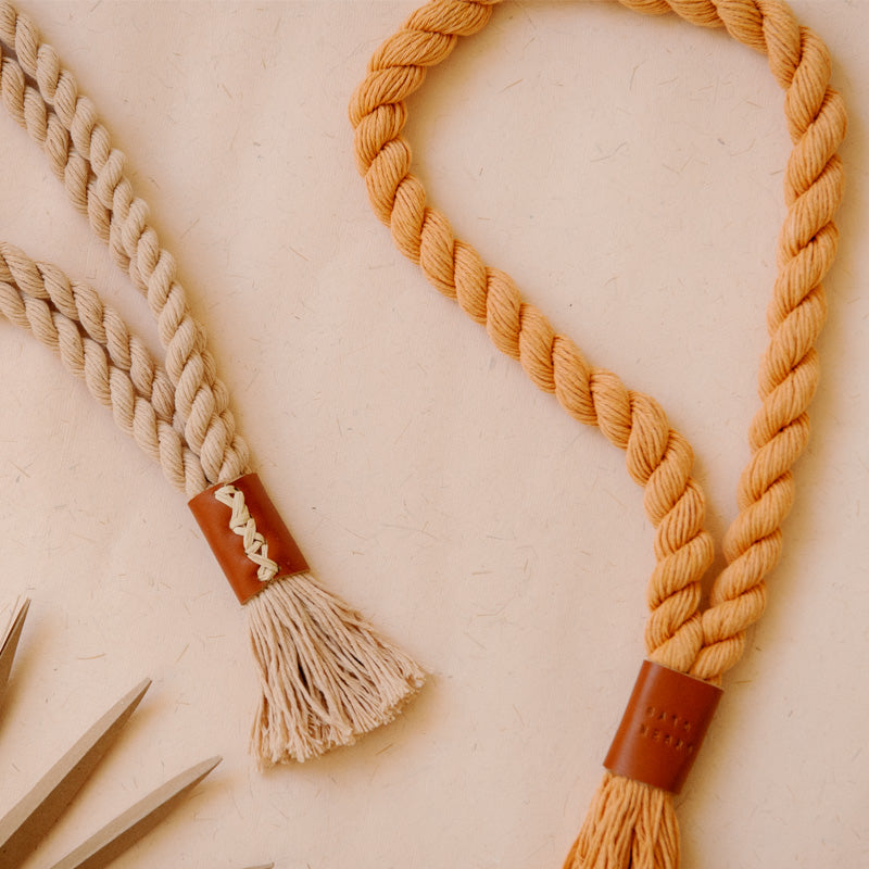 Collares Pampa y Sabana en colores naranja y salmón de la colección Guanacaste