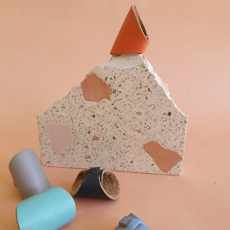 Anillos de cuero hechos a mano en Costa Rica