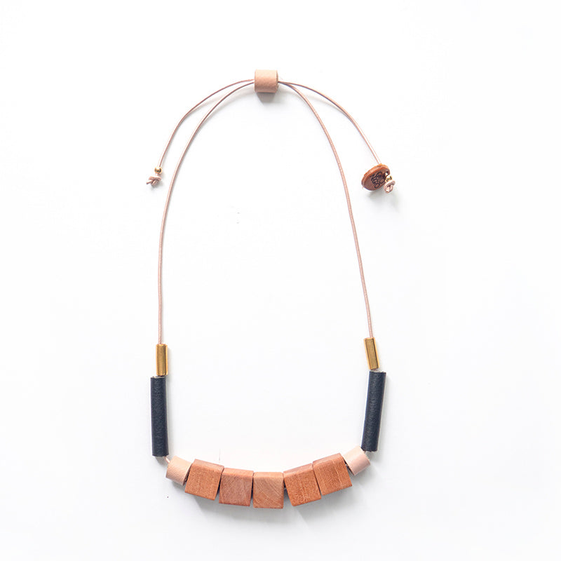 Collar Nativa negro