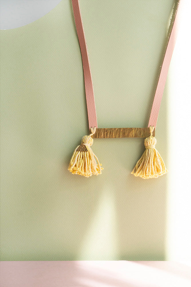 Collar Sara, incluye aretes de bronce