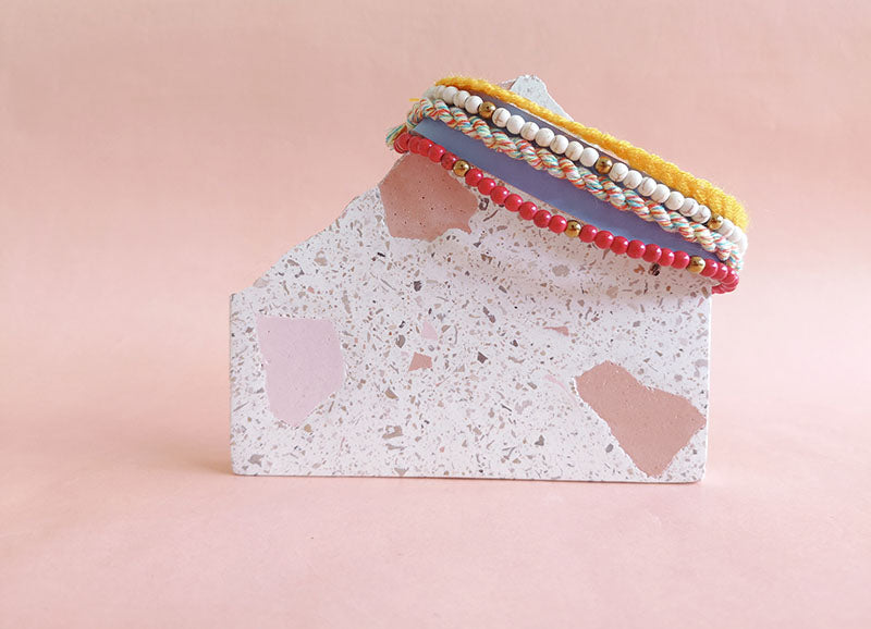 pulsera boho celeste gato negro