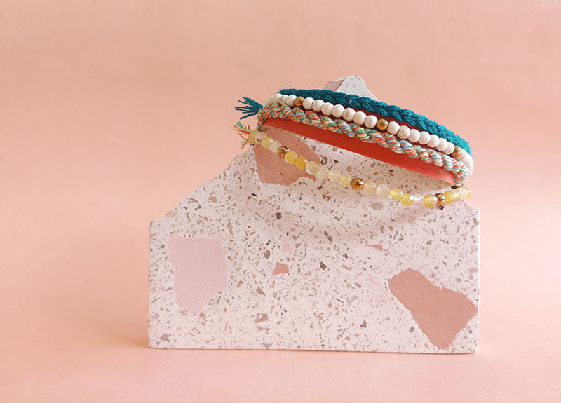 pulsera boho naranja Gato Negro