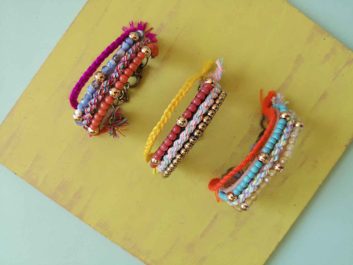 pulseras boho hecho a mano de Gato Negro